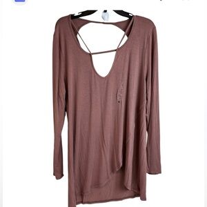Buckle asymmetrical blouse